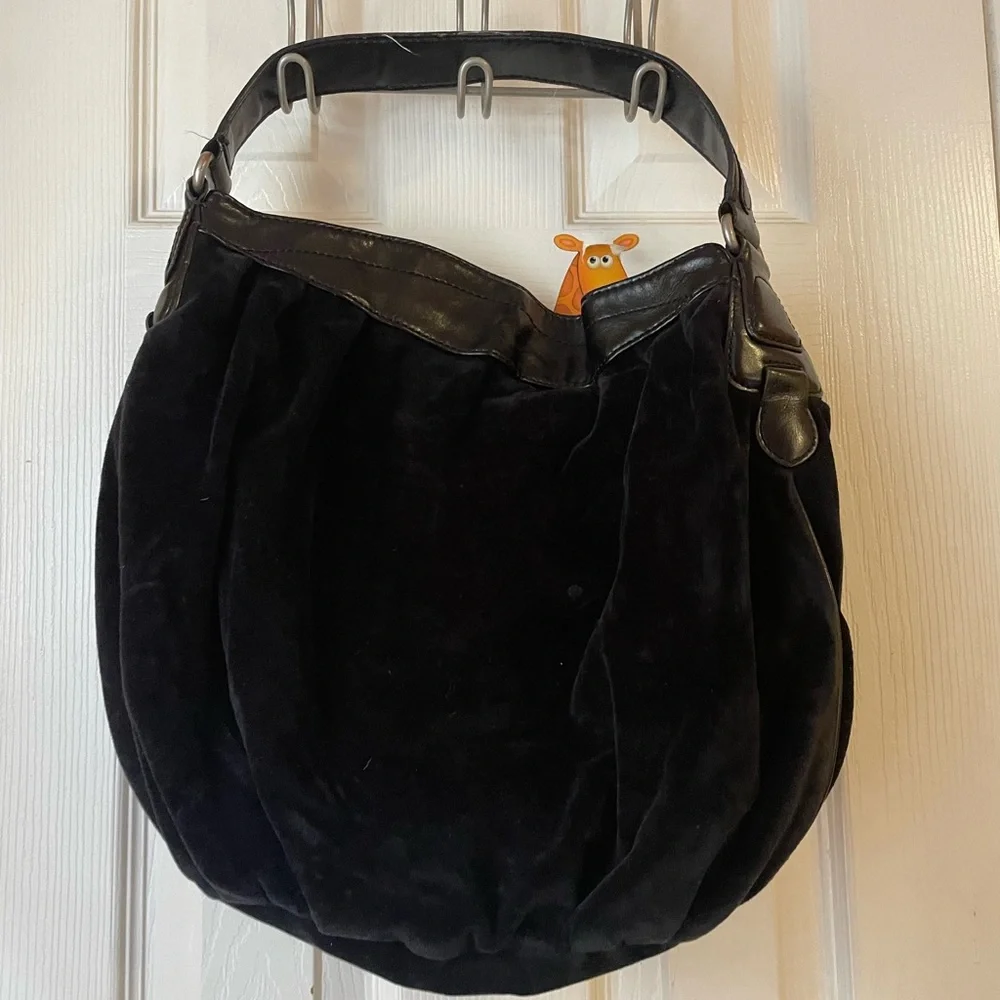 Vintage,Juicy Couture Black Velvet Shoulder Bag - Picture 3 of 11